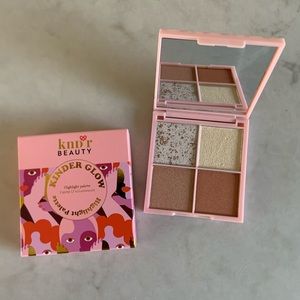 5/$25 Kindr Beauty Coco Glow Highlighter Palette